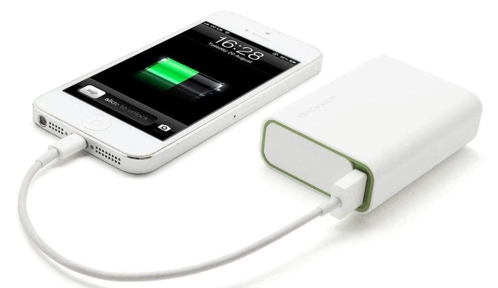 ultra-power-bank-in-use